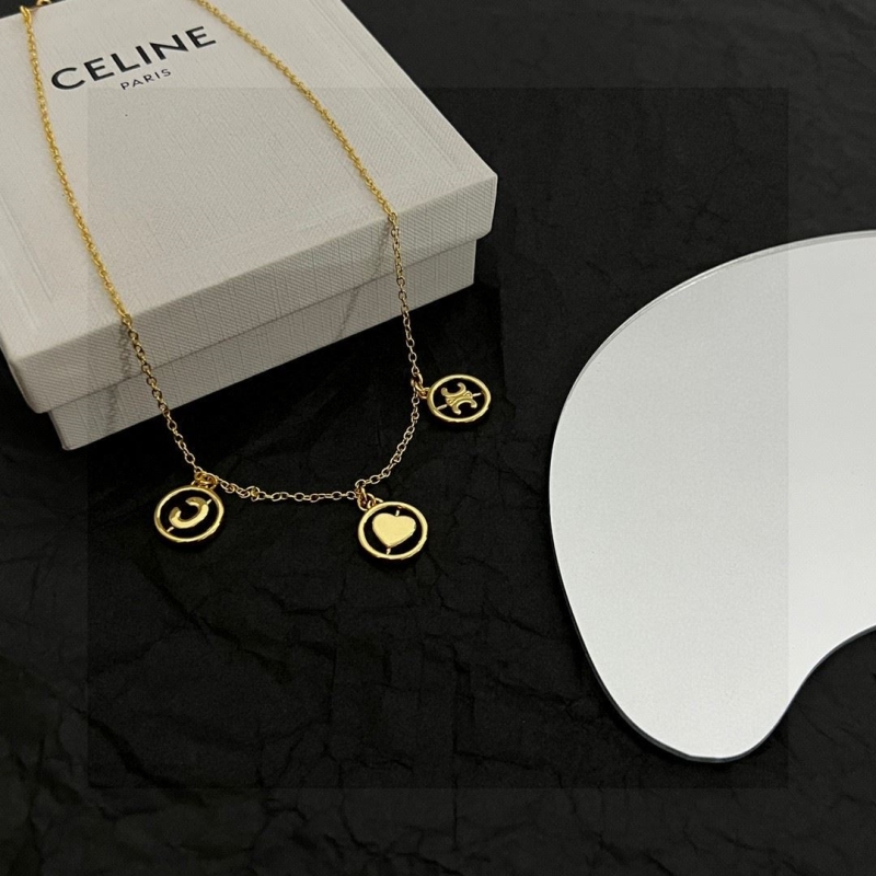 Ce**e necklaces